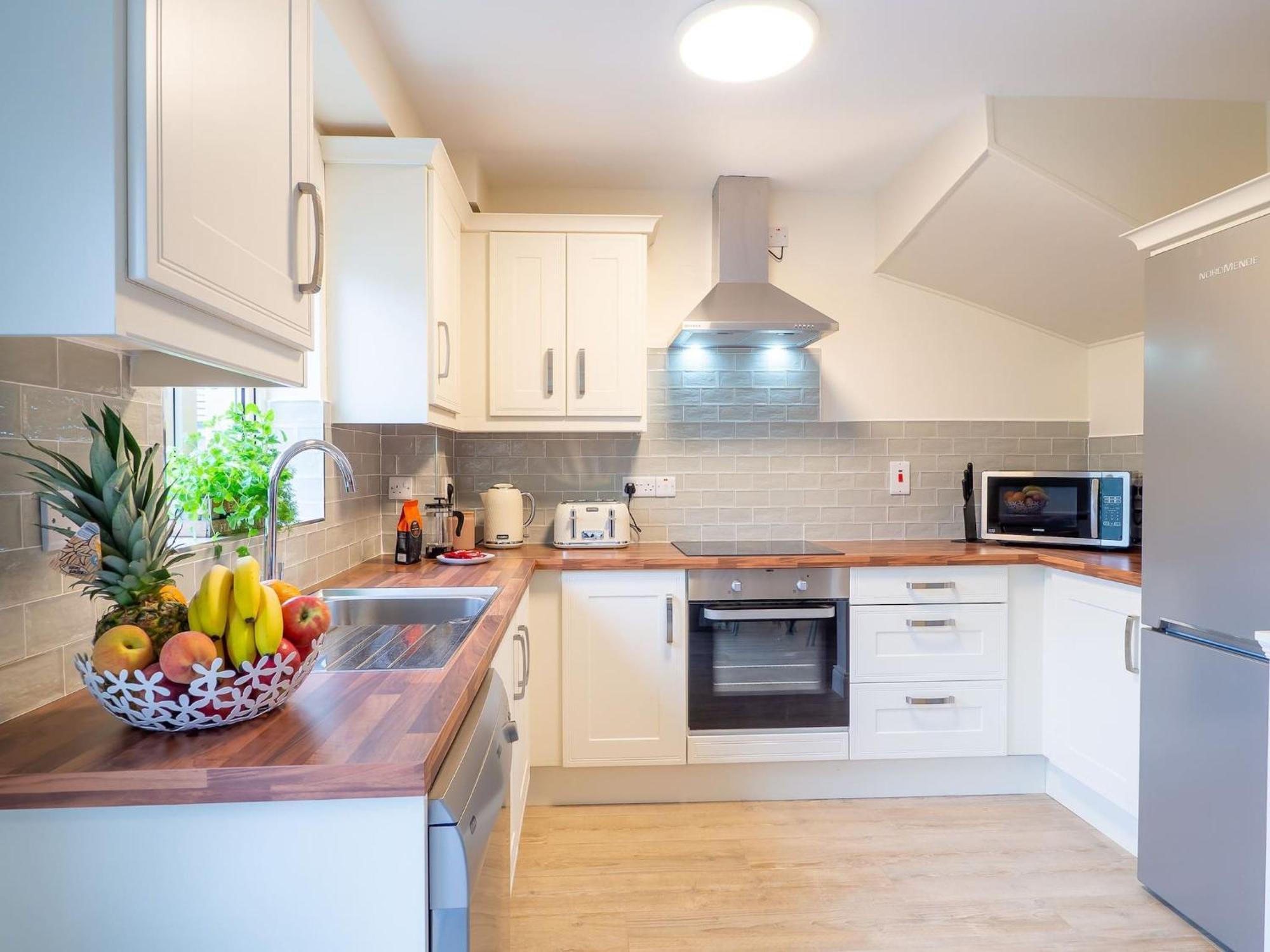 Appartamento Eve'S Townhouse Clifden Esterno foto