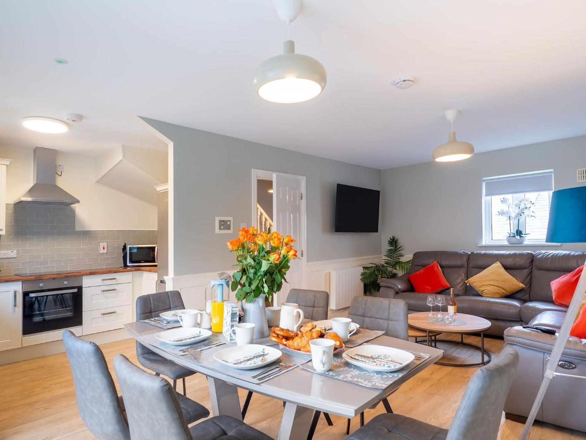 Appartamento Eve'S Townhouse Clifden Esterno foto