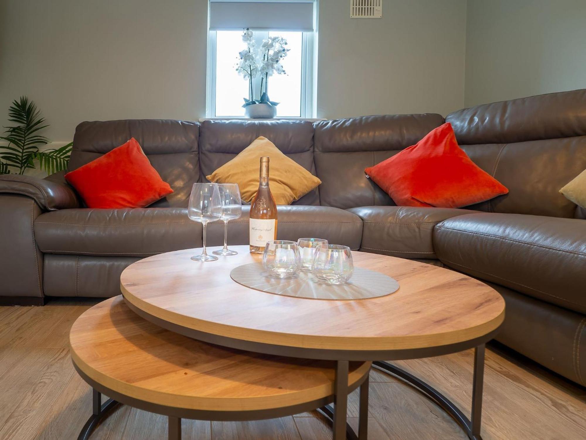 Appartamento Eve'S Townhouse Clifden Esterno foto