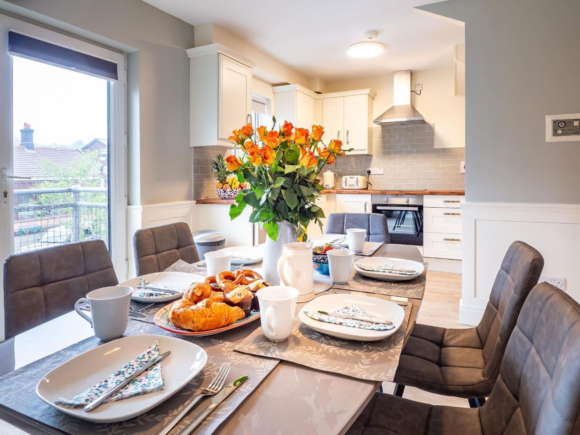 Appartamento Eve'S Townhouse Clifden Esterno foto