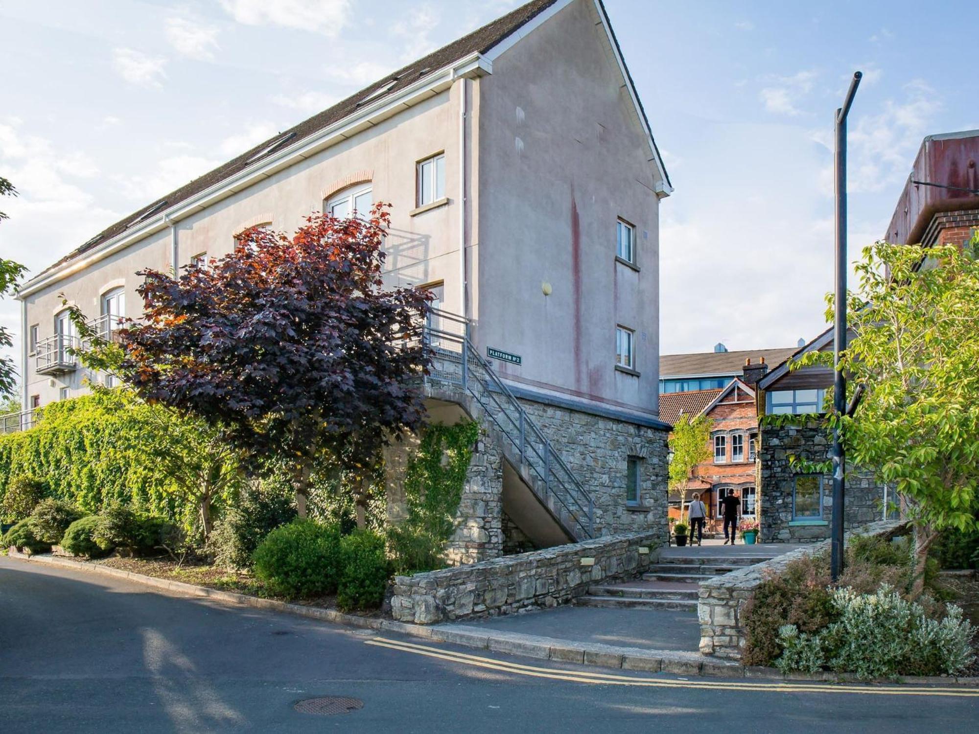 Appartamento Eve'S Townhouse Clifden Esterno foto
